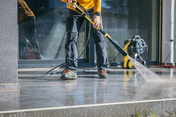 Why Choose Our Certified Pressure Washing Experts for Your Project Needs in Rome, IL?